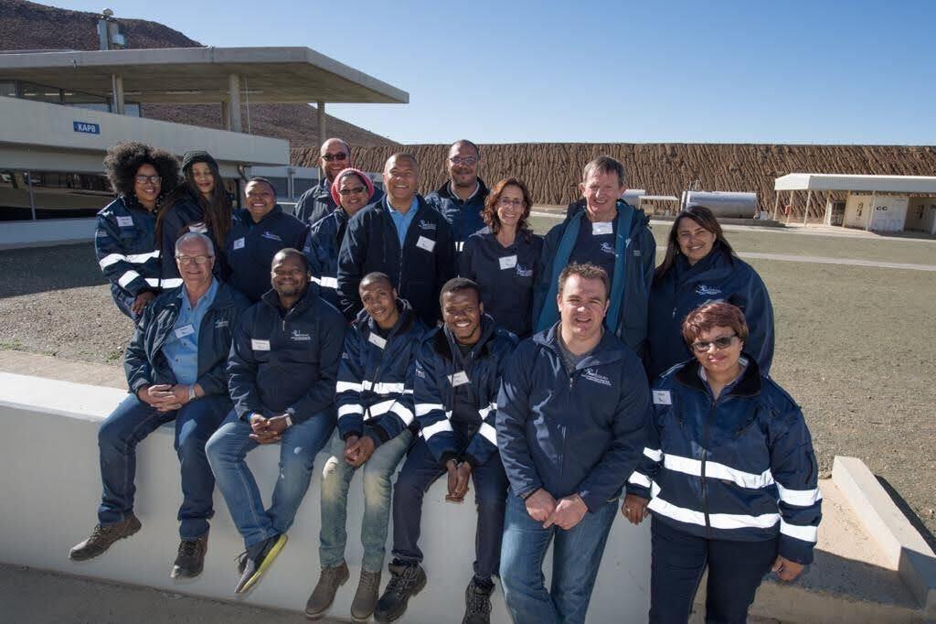 Group picture of Isaac Magolego's team at SARAO.
